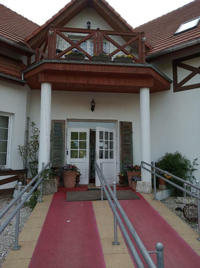 B&B Zrodlana 46 Olszyna  Ngoại thất bức ảnh